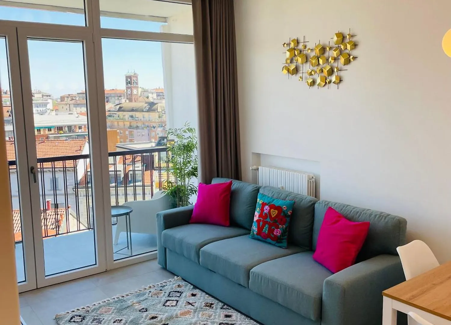 New 2 Bedroom Apartment In Navigli With A Great View! Milano 0*,